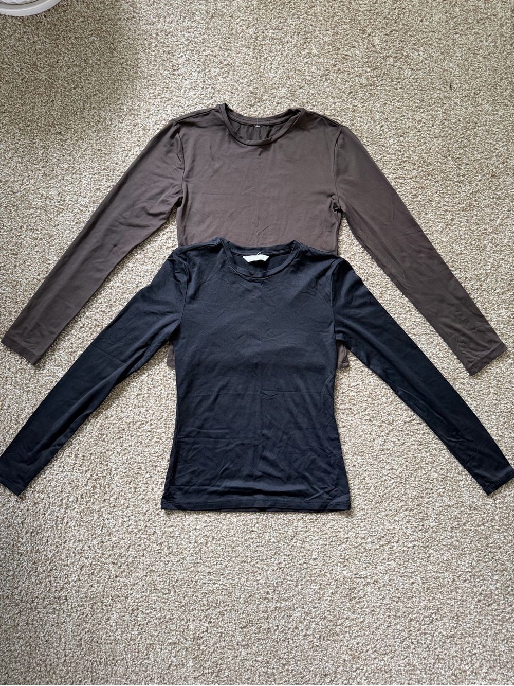 H&M Long-Sleeve Crew Neck Tops - Black and Brown